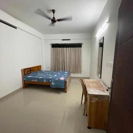 Highland Residency Hotel Attappadi Bagian luar foto