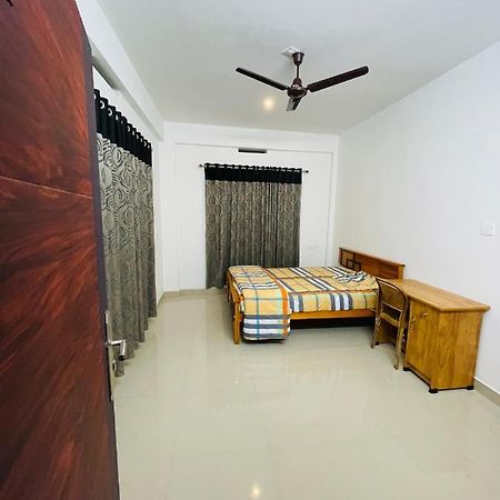 Highland Residency Hotel Attappadi Bagian luar foto