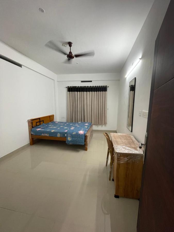 Highland Residency Hotel Attappadi Bagian luar foto