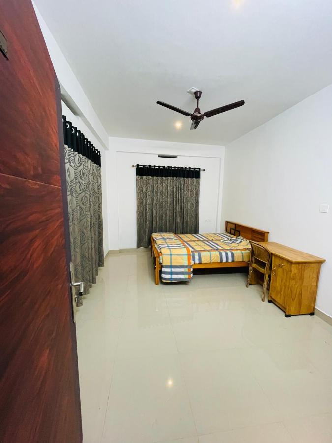 Highland Residency Hotel Attappadi Bagian luar foto